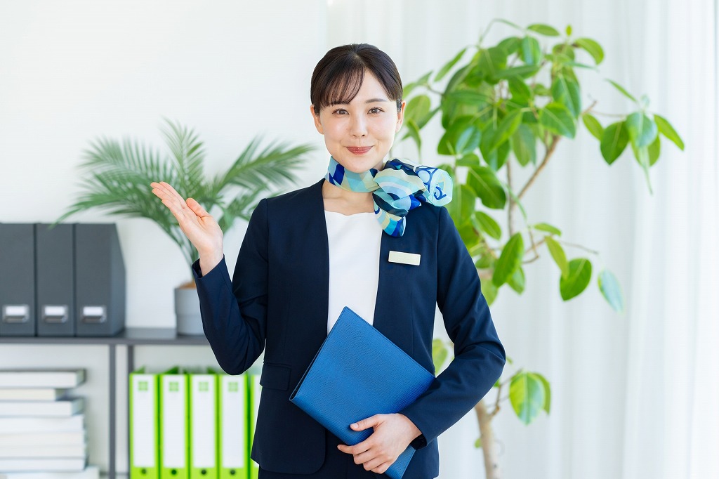 ホテル運営会社